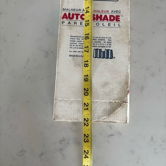 Auto-Shade Sunshade Vintage ‘90’s Colorful Sailboat Design - Picture 6 of 6